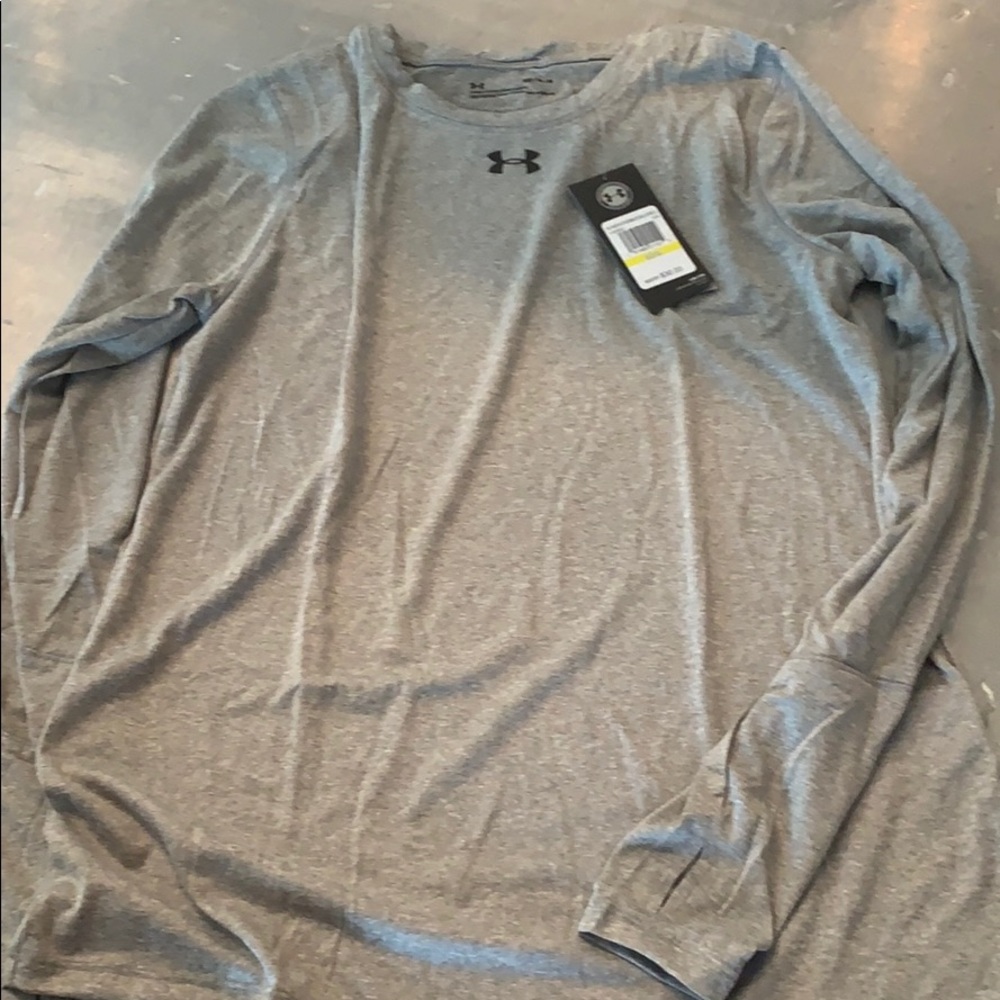 Under Armour Women’s long sleeve tshirt